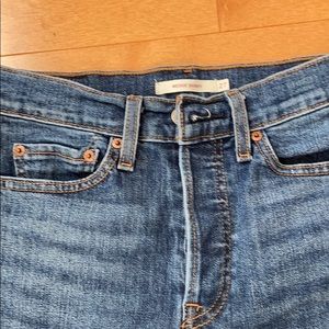 Levi’s Wedgie Skinny